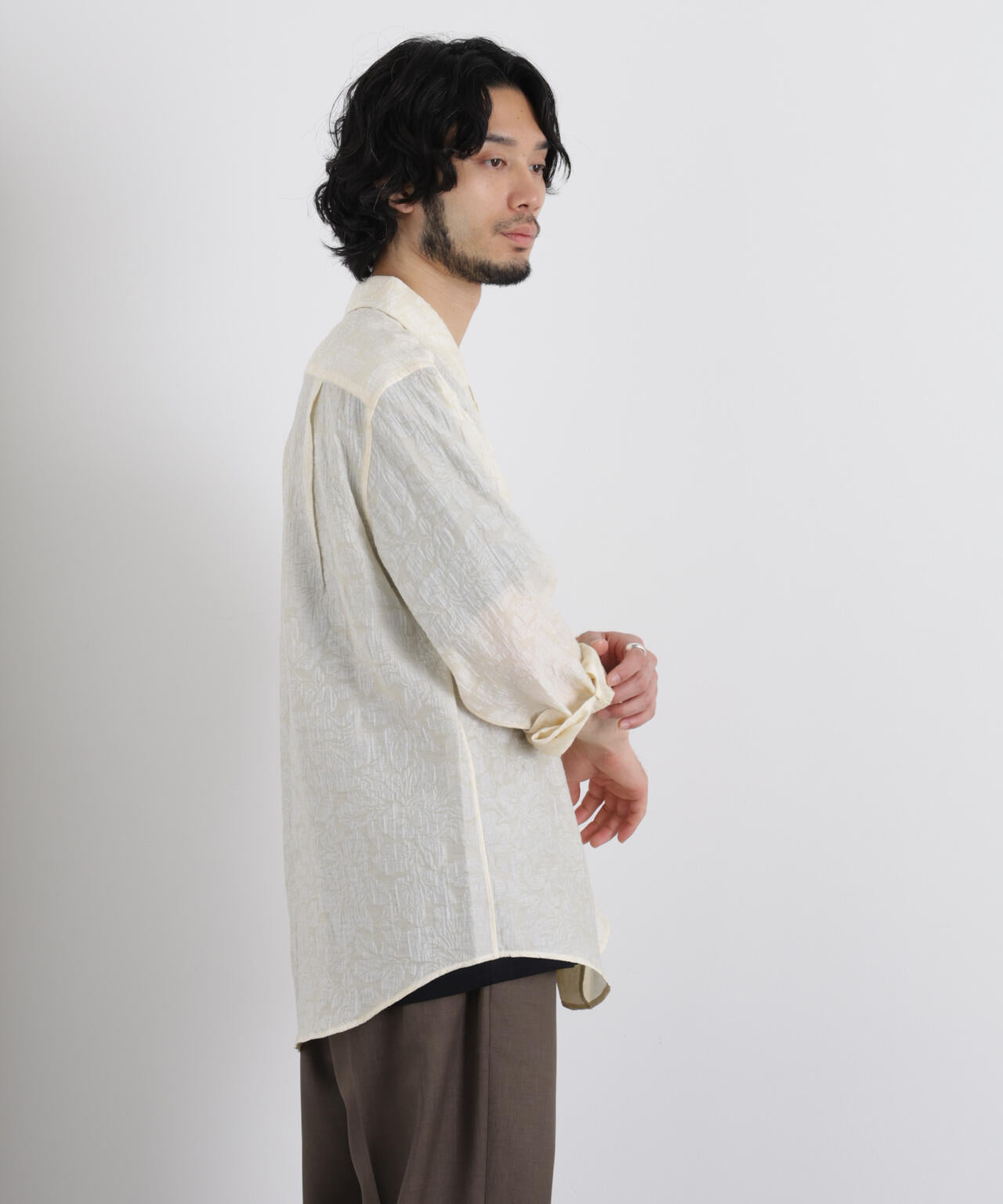 サイレントフラワージャガード オーバーシャツ 6686120205