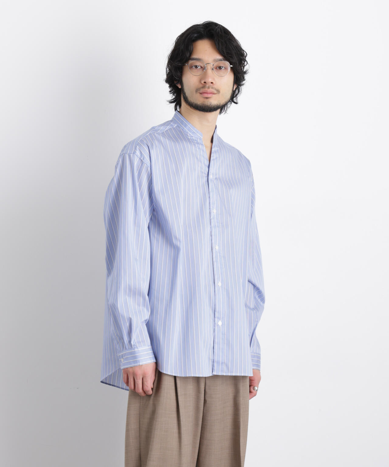 「OtoNANO」大人のワイドシャツバンドカラー ストライプ長袖 6686120210