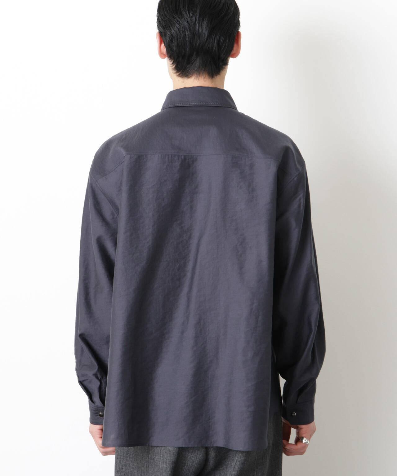 エンブロイダリーシルキーシャツ 6686120212