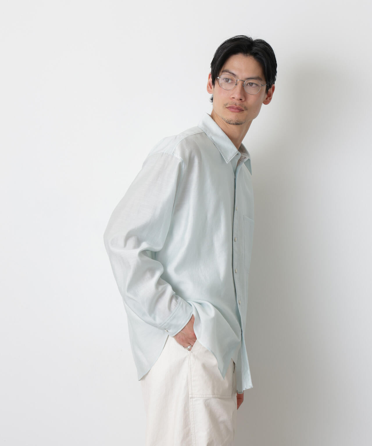 エンブロイダリーシルキーシャツ 6686120212