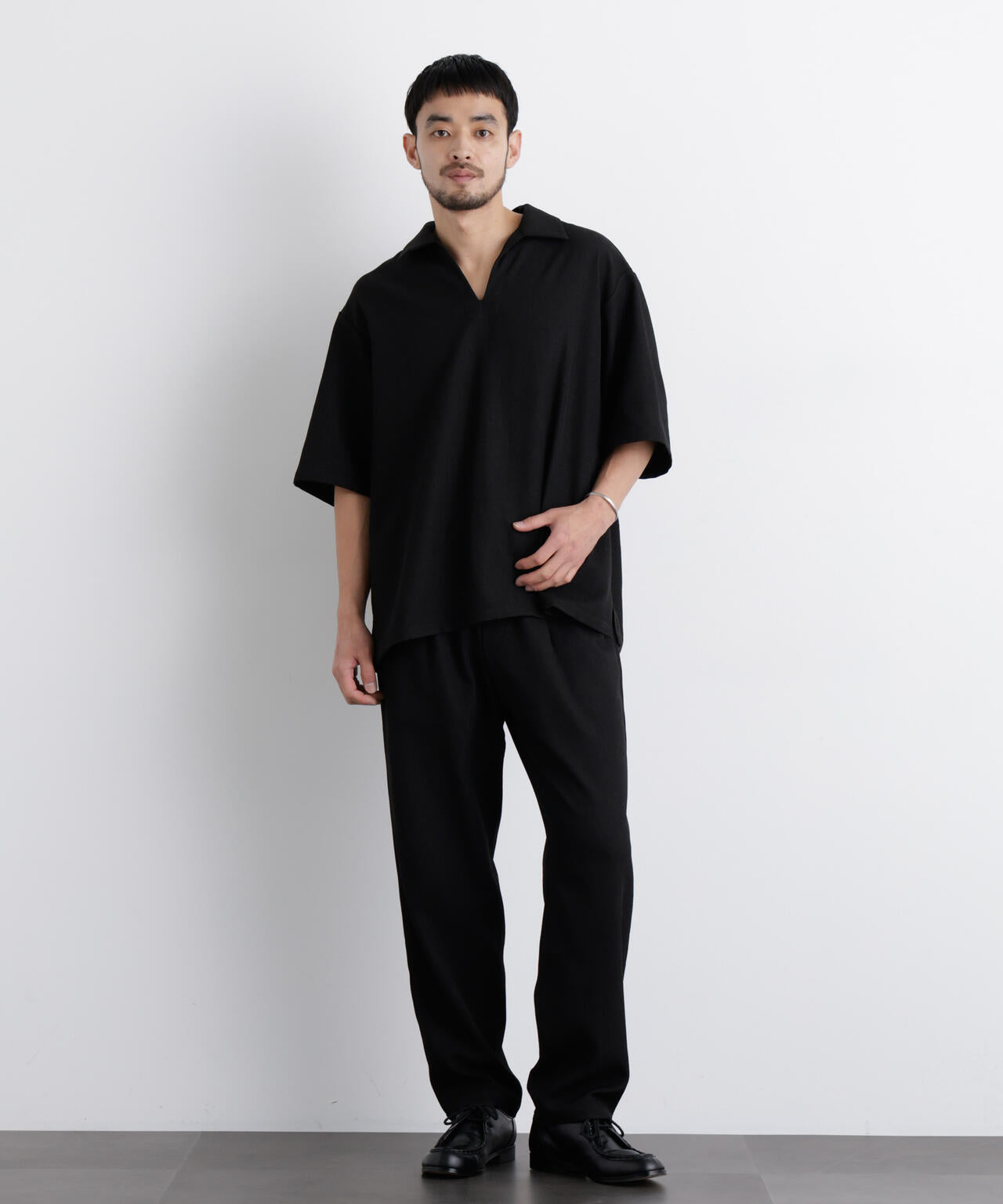 「Meaningful Continuity」coveross(R) EOS ポリエステルブッチャースキッパーシャツ 6686121204