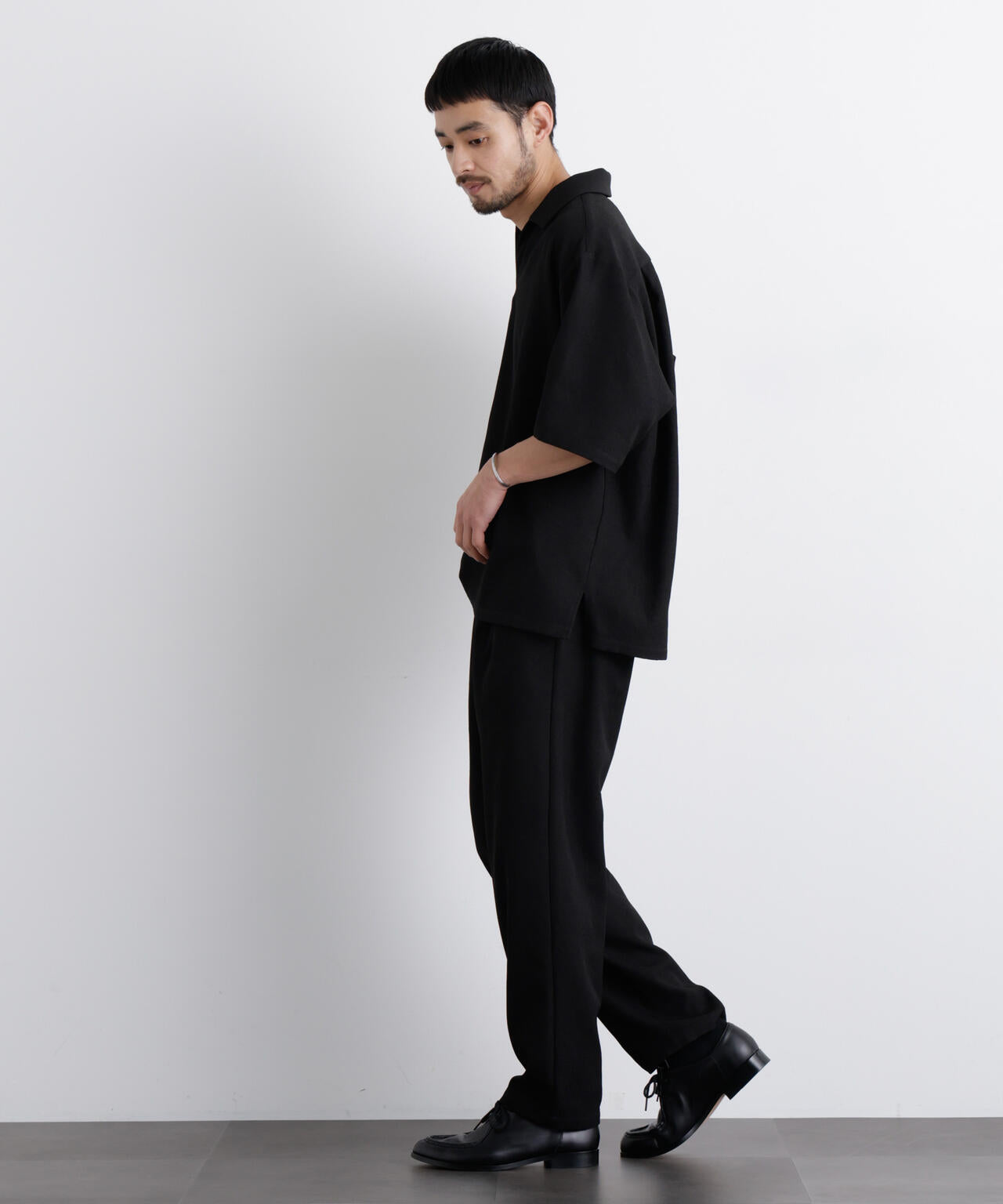 「Meaningful Continuity」coveross(R) EOS ポリエステルブッチャースキッパーシャツ 6686121204