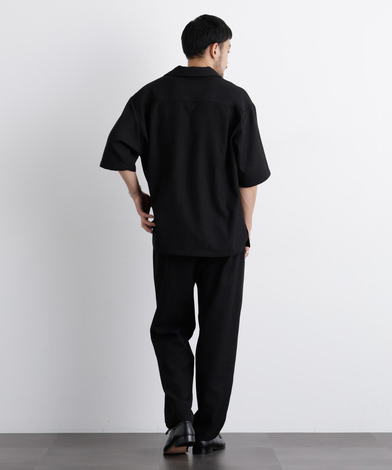 「Meaningful Continuity」coveross(R) EOS ポリエステルブッチャースキッパーシャツ 6686121204