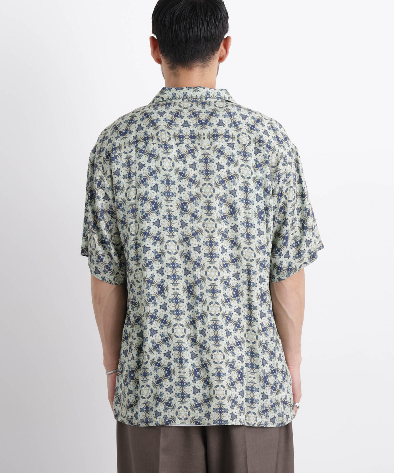 エスニックプリント オープンカラーシャツ 6686121215