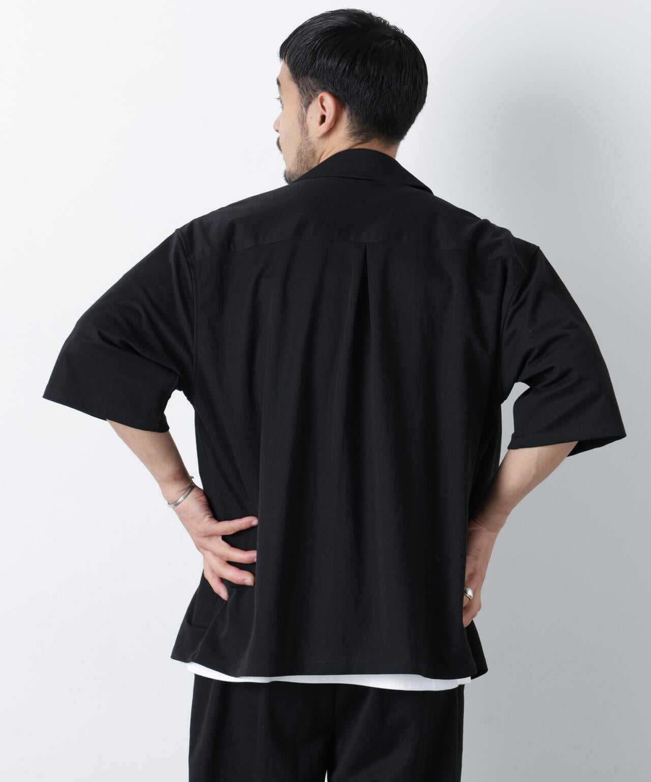モダンコンフォート」ワンダーシェイプ 接触冷感半袖シャツ
