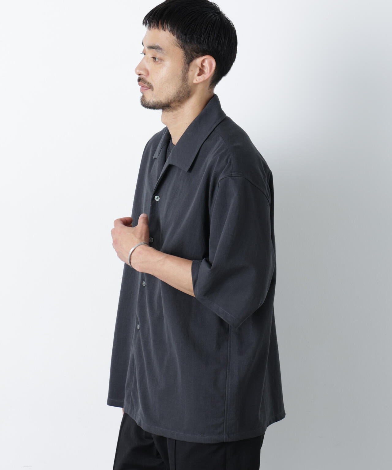 モダンコンフォート」ワンダーシェイプ 接触冷感半袖シャツ