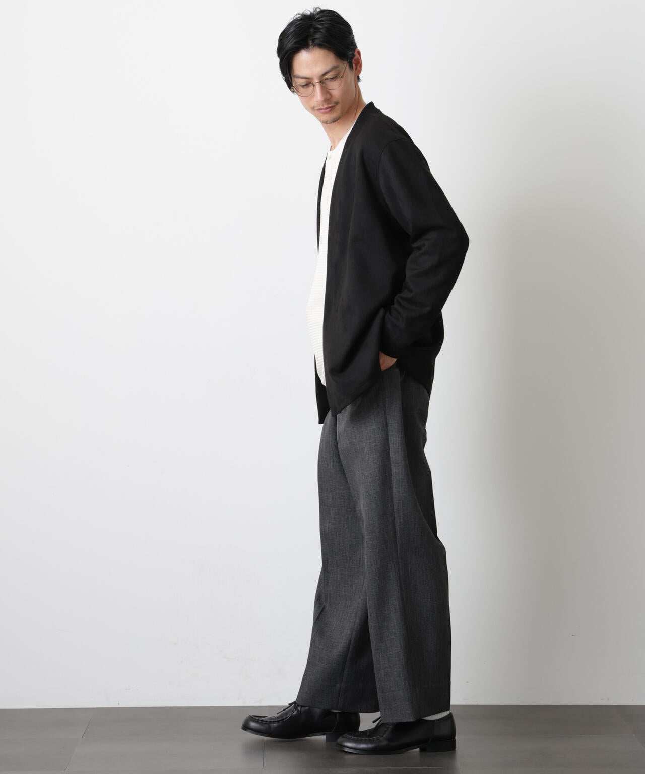 「モダンコンフォート」フェイクスエードトッパーカーディガン 6686123206