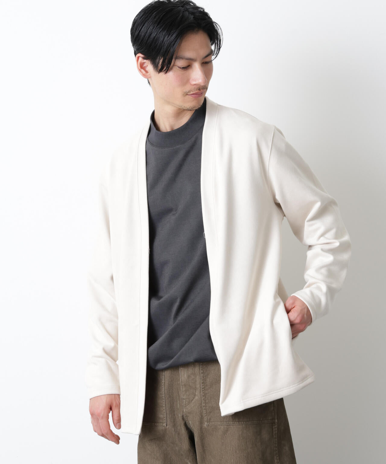 「モダンコンフォート」フェイクスエードトッパーカーディガン 6686123206