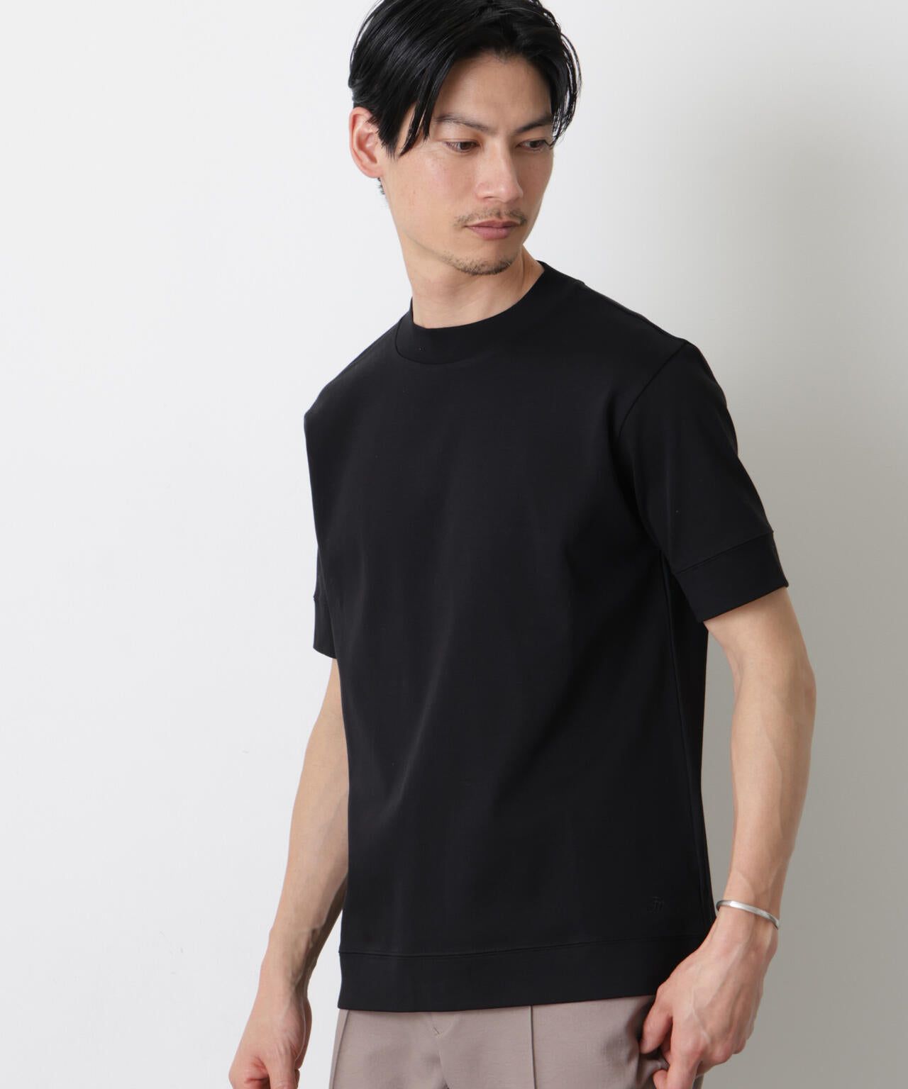 カットソー(半袖+袖なし) Twisted Silkette Jersey Top FORMAL JERSEY」モックネックカットソー半袖
