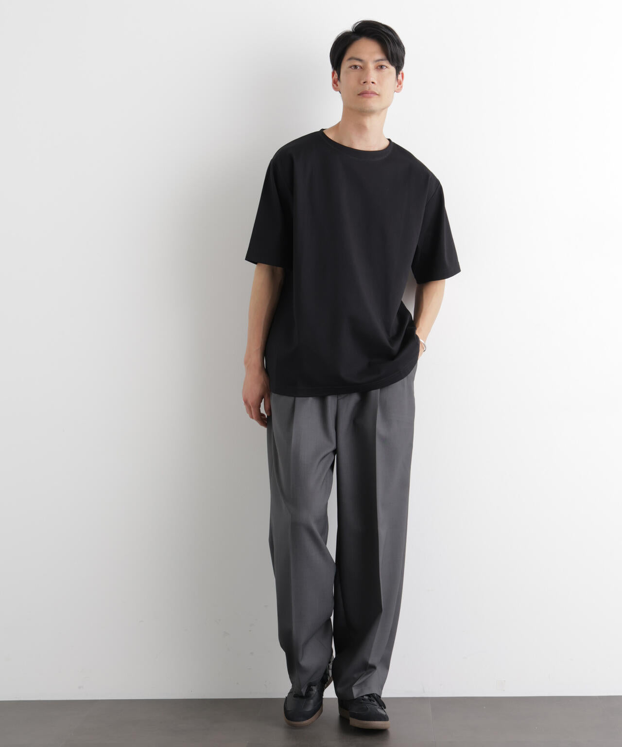 モクロディ ボートネック サイドスリットTシャツ 6686124204