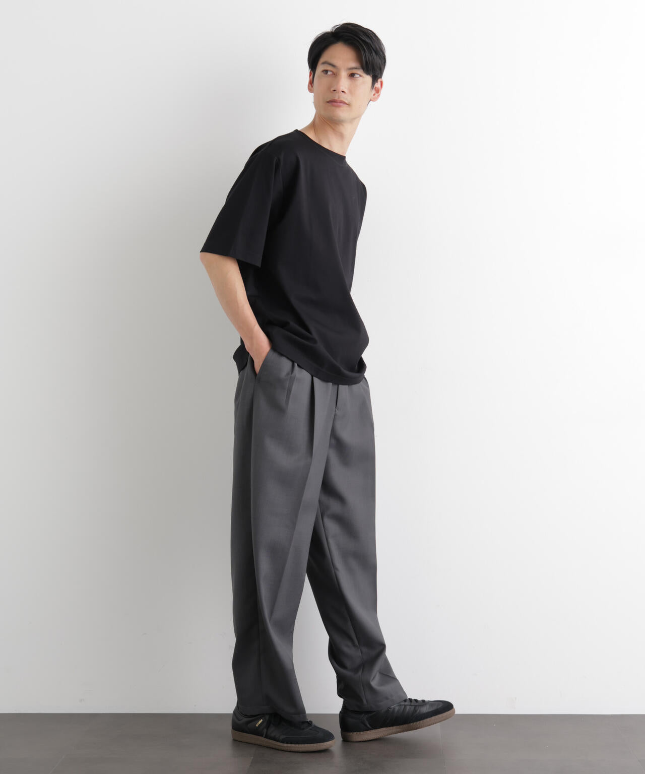 モクロディ ボートネック サイドスリットTシャツ 6686124204