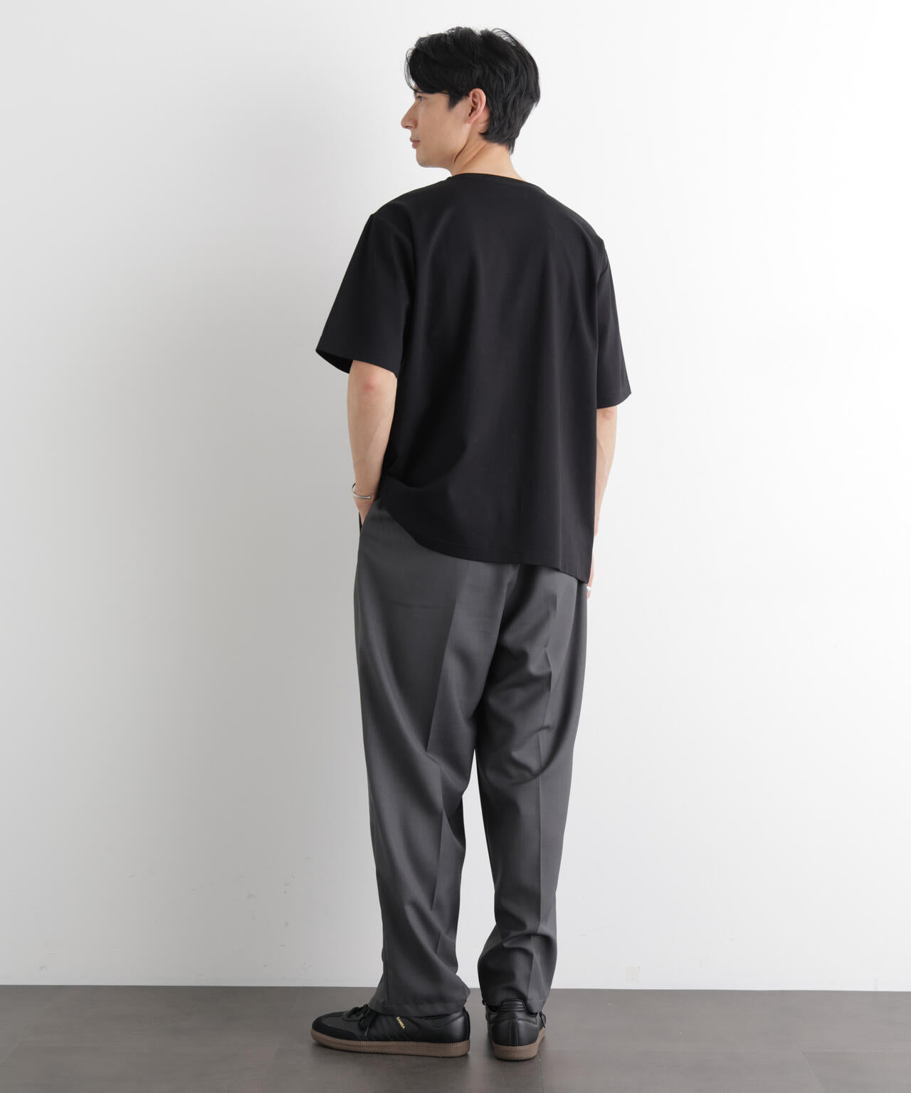 モクロディ ボートネック サイドスリットTシャツ 6686124204