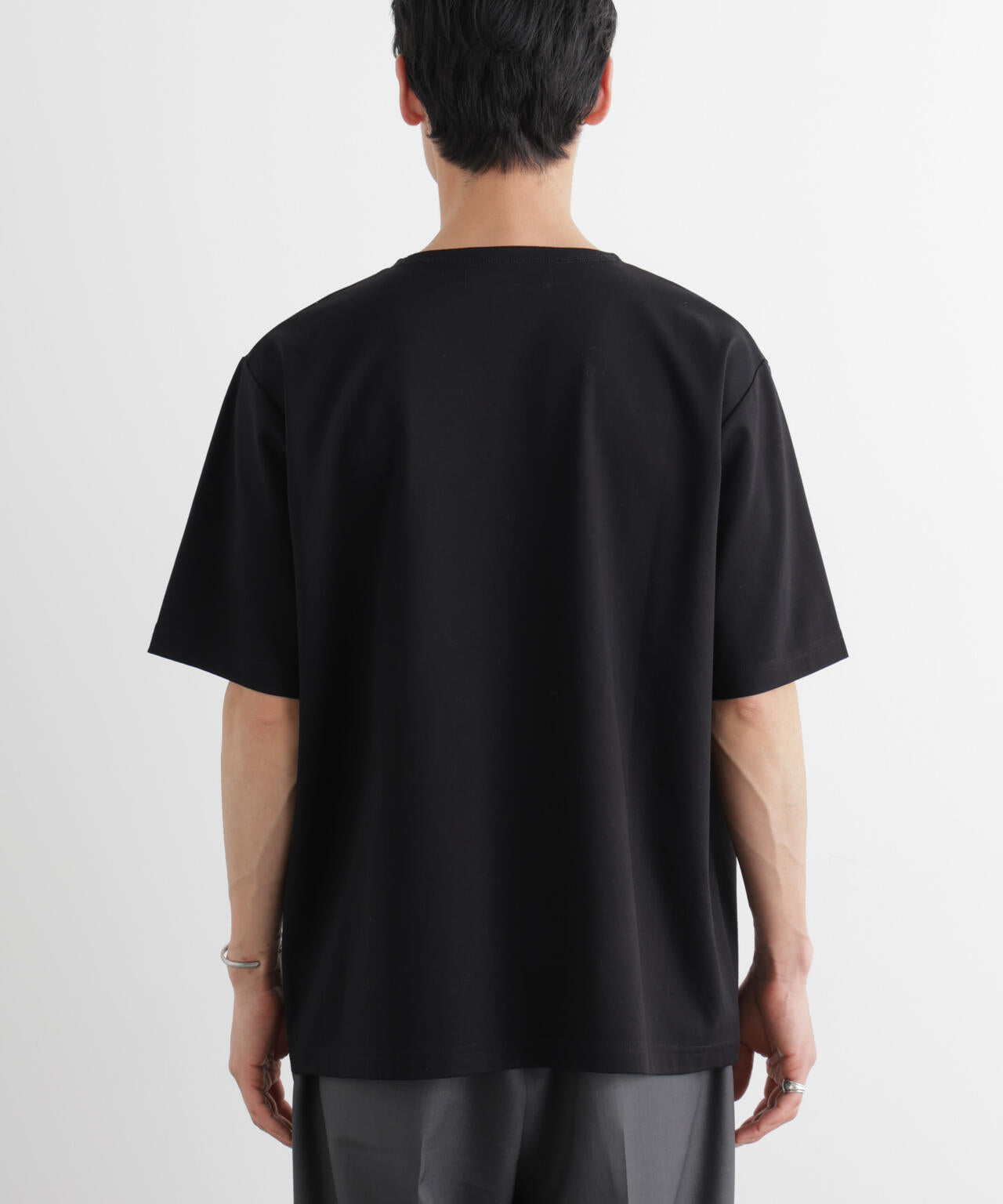 モクロディ ボートネック サイドスリットTシャツ 6686124204