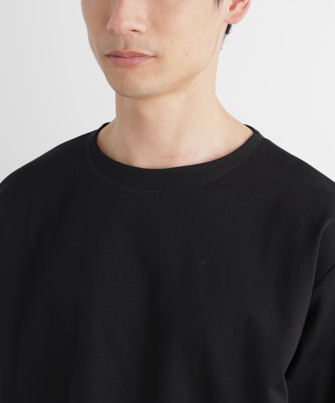 モクロディ ボートネック サイドスリットTシャツ 6686124204