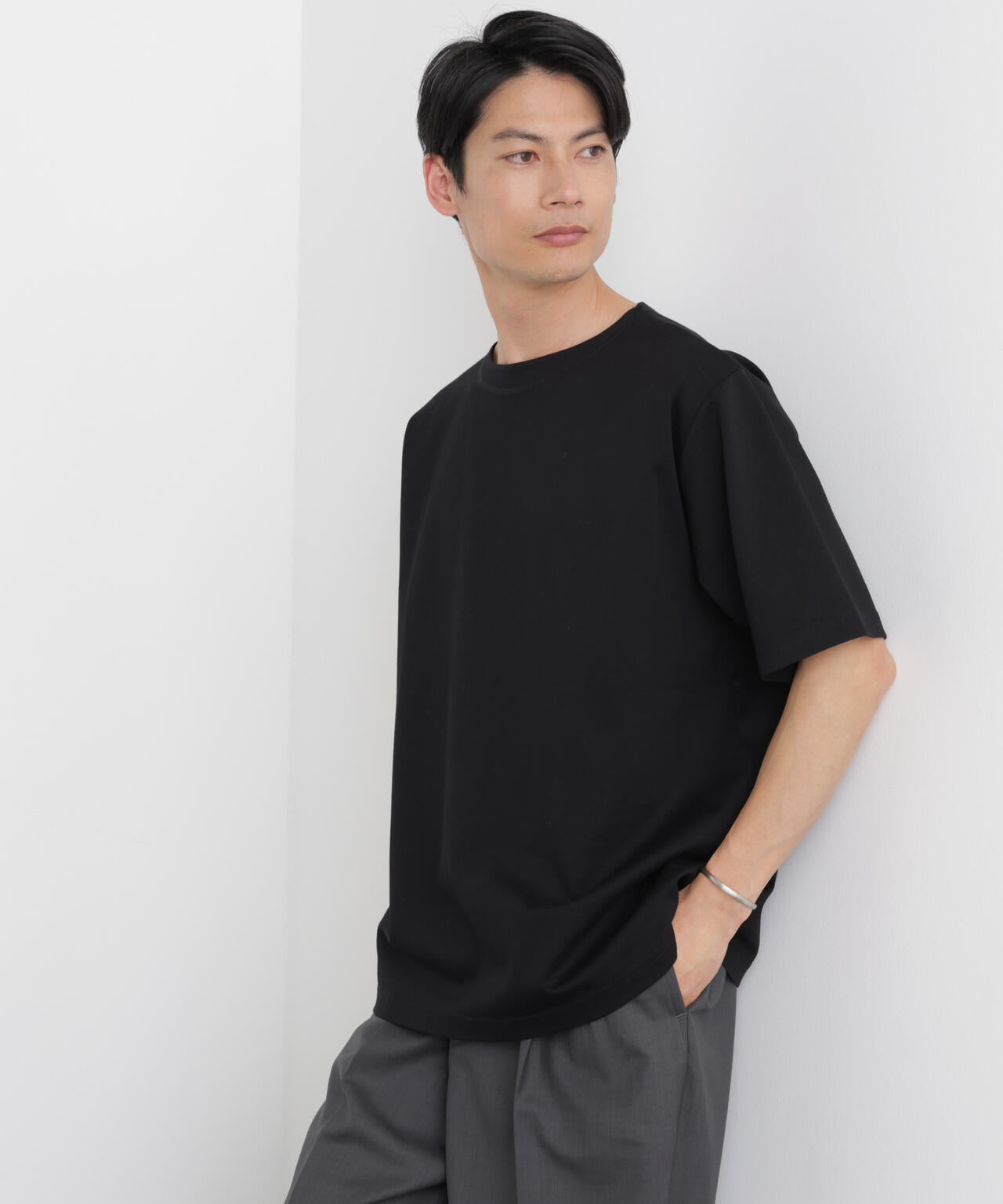 モクロディ ボートネック サイドスリットTシャツ 6686124204