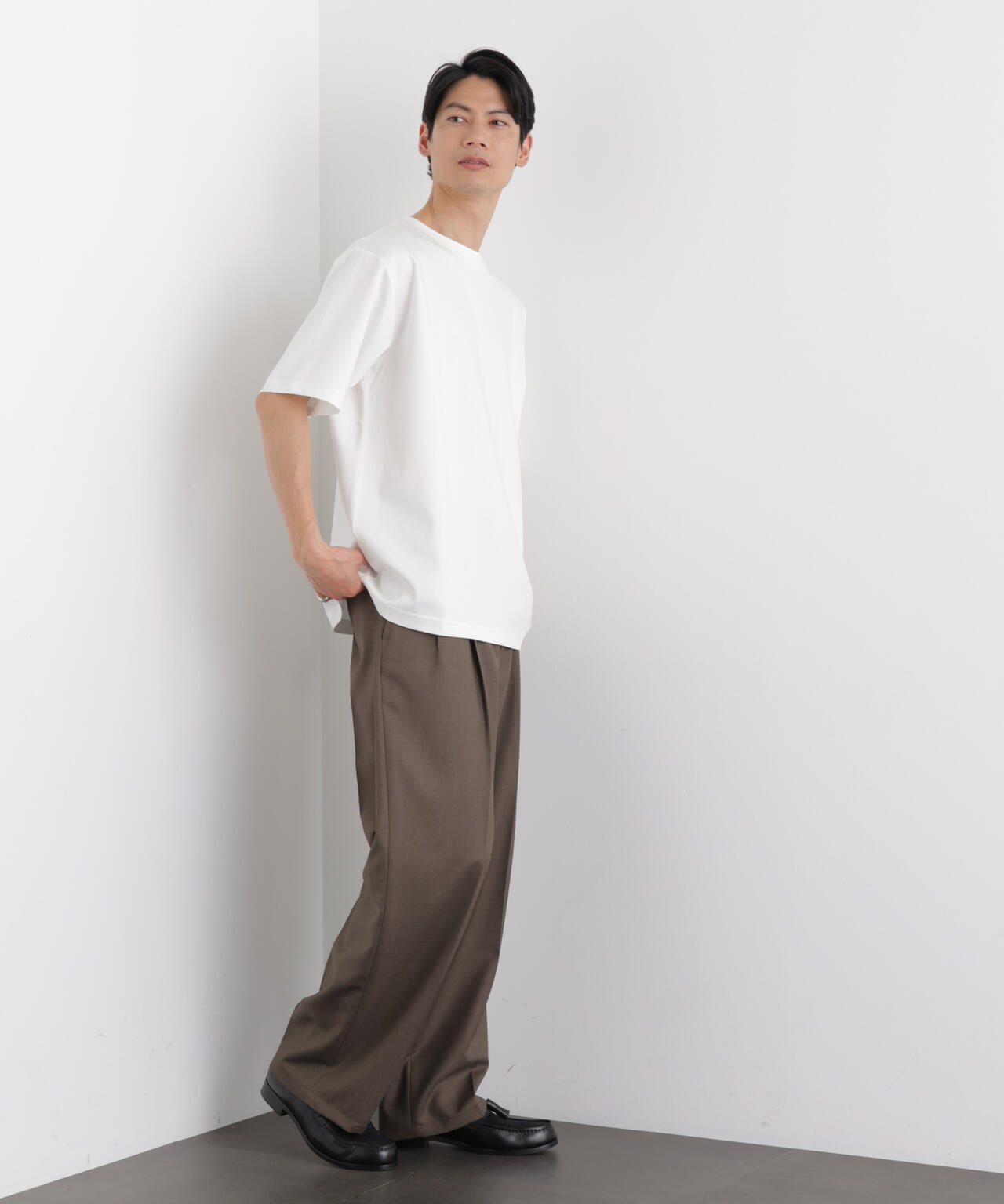 モクロディ ボートネック サイドスリットTシャツ 6686124204