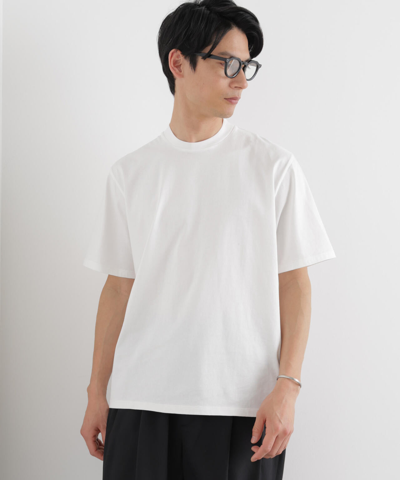STONE  クルーネックTシャツ ホワイト Mサイズ ジャケT(R) クルーネック 半袖