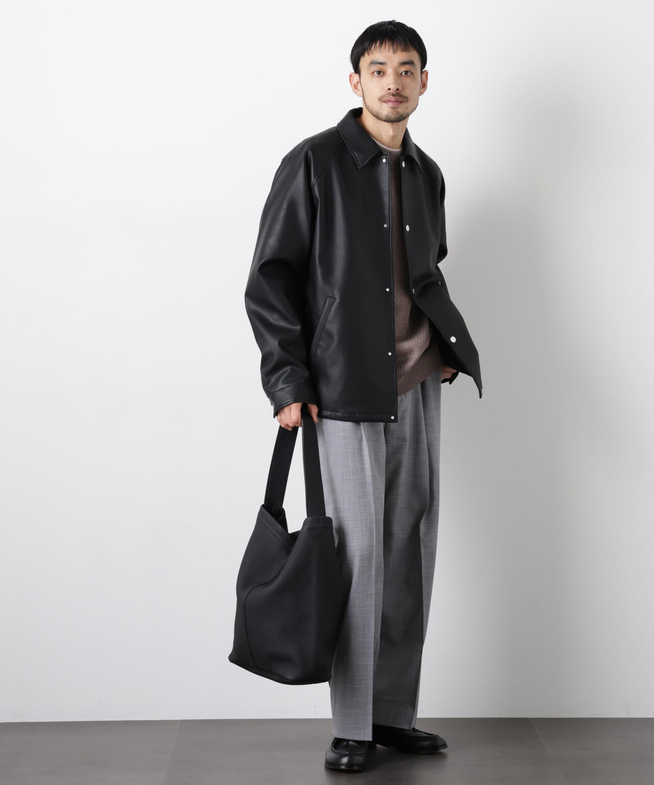 大人のワイドパンツ」スラブシャークスキンイージースラックス
