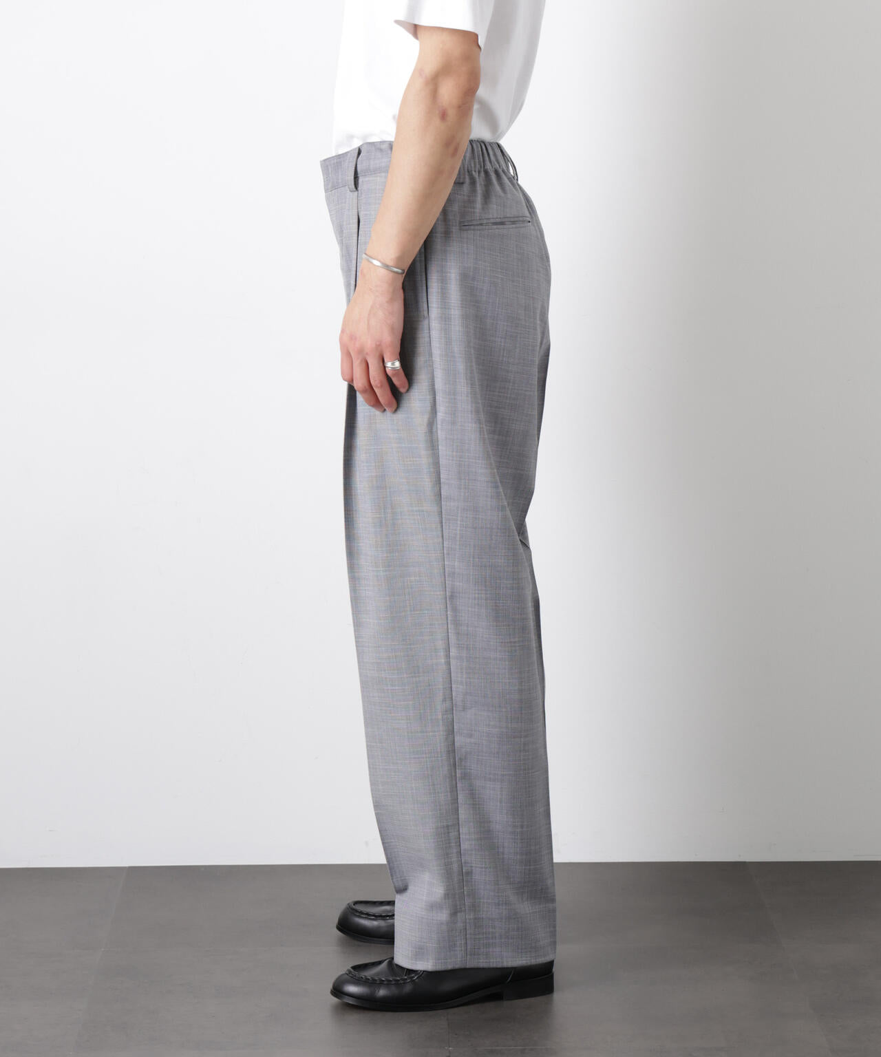 「大人のワイドパンツ」スラブシャークスキンイージースラックス 6686127209