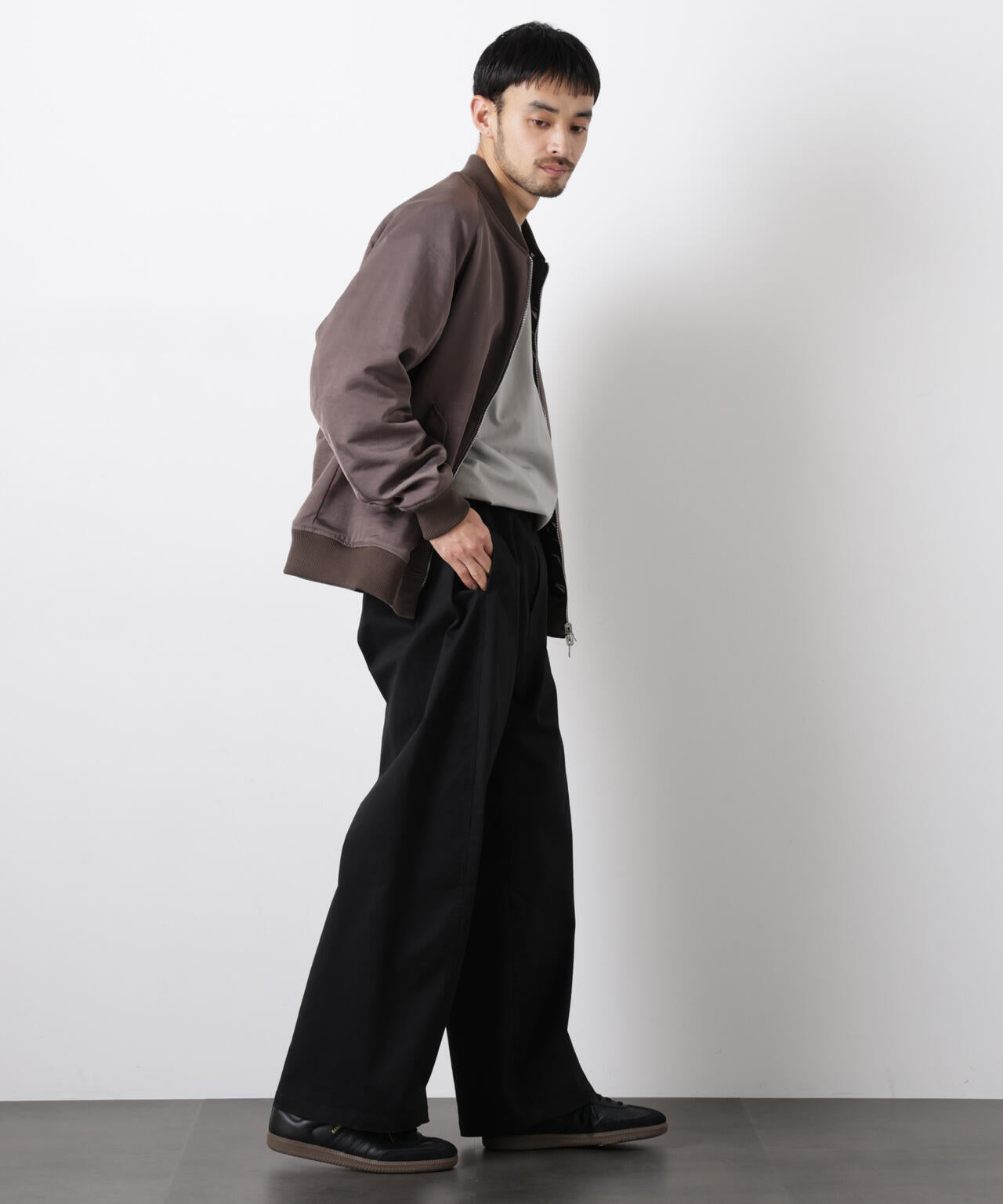 ｢ASSEMBLANC｣ベルテッド3Dパンツ 6686127211