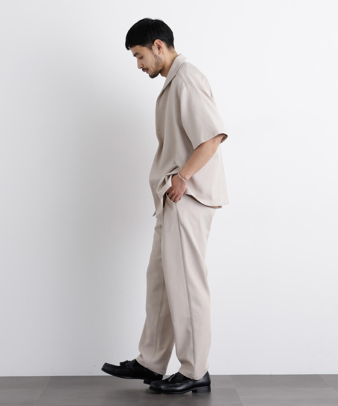 「Meaningful Continuity」coveross(R) EOS ポリエステルブッチャーリラックスワイドパンツ 6686127212