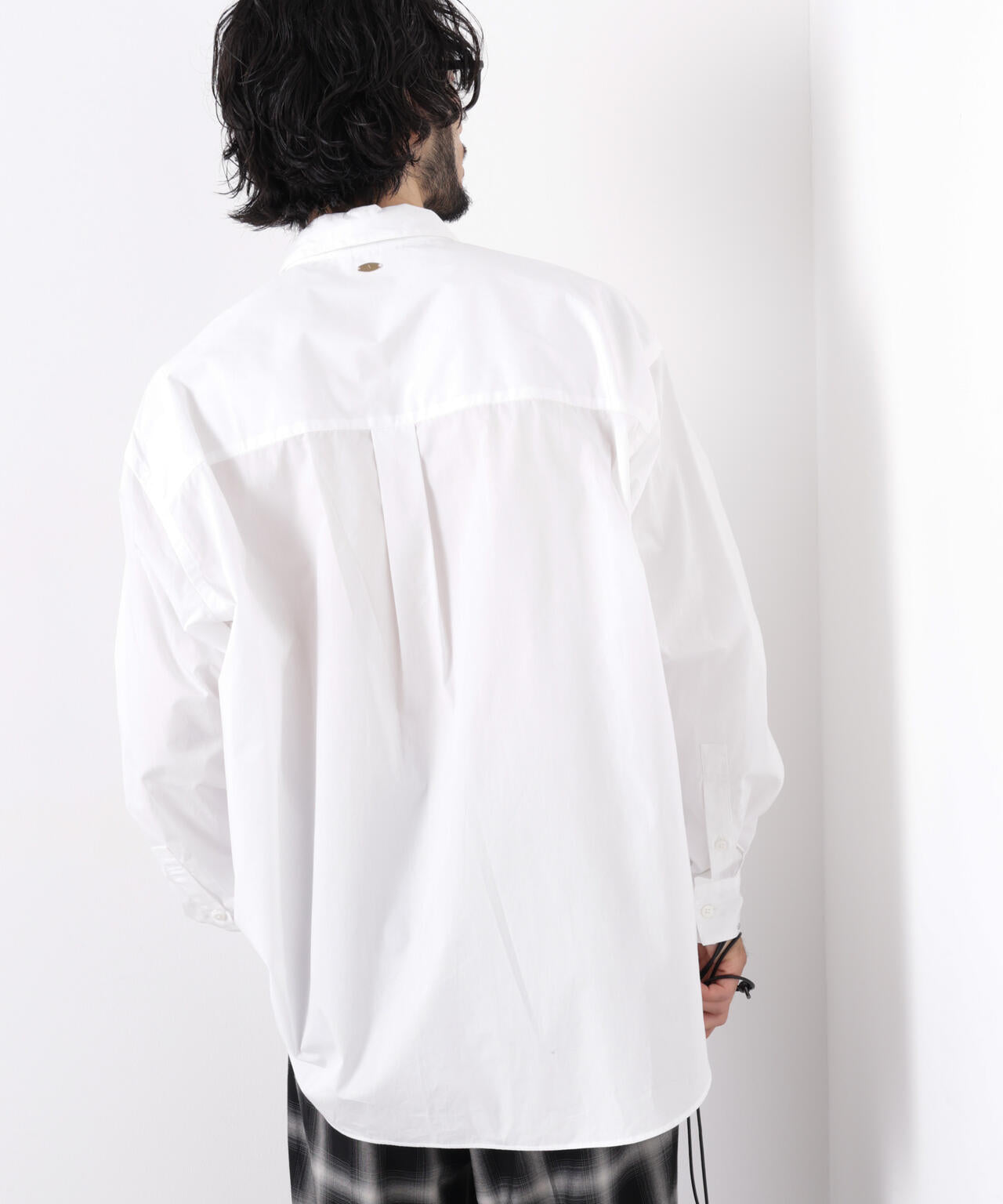 ｢ASSEMBLANC｣ スタッズシャツ 6686220202