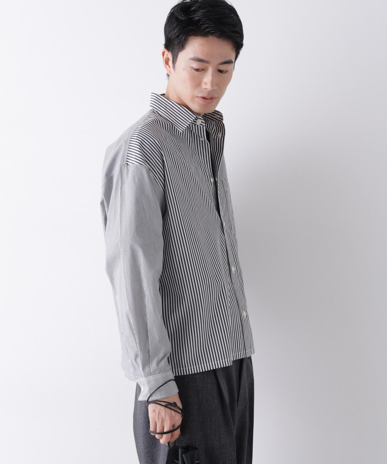 ｢James Fabric｣ ボクシークロップドシャツブルゾン 6686220210
