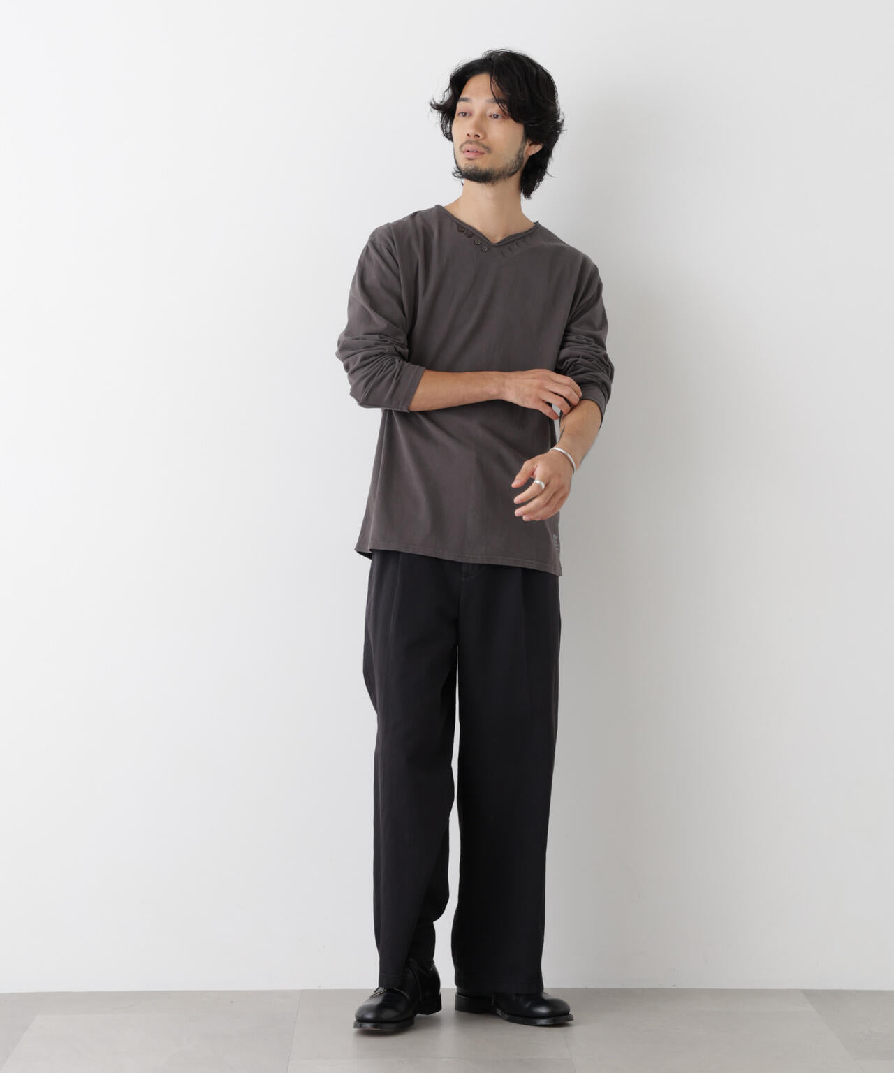 「surplus」デザインヘンリーネックTシャツ 長袖 6686223214