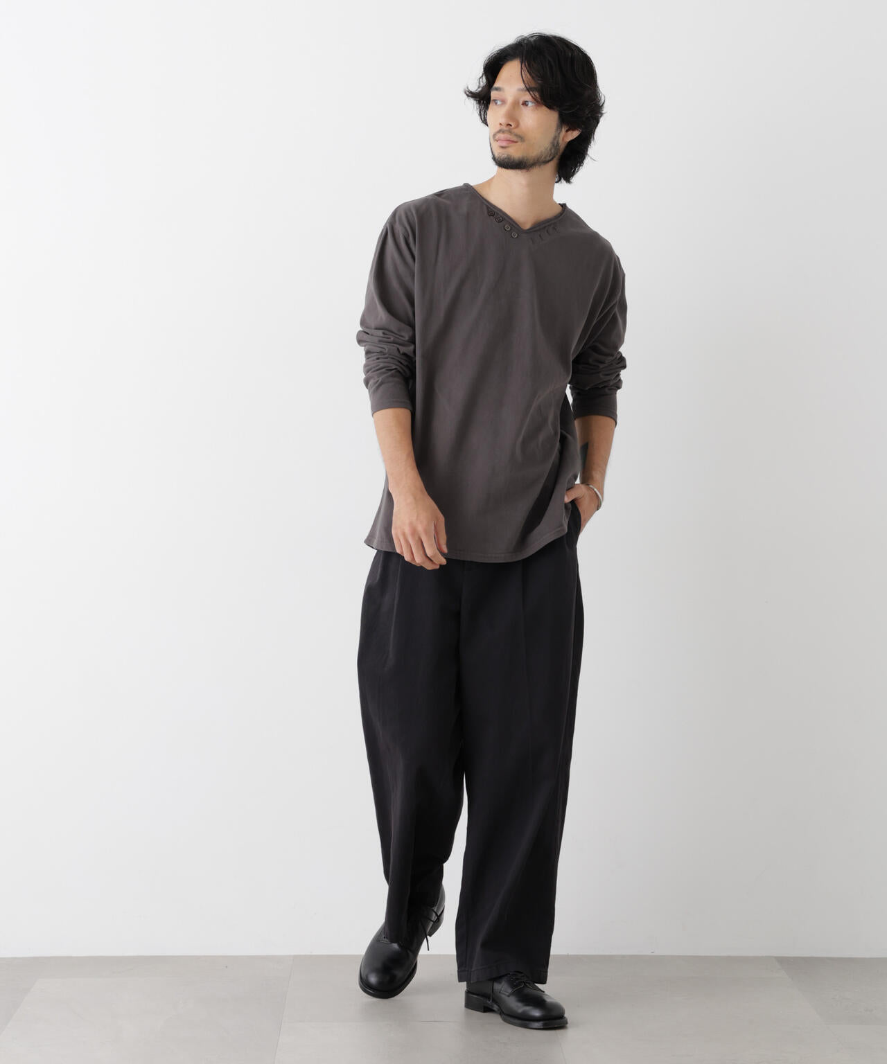 「surplus」デザインヘンリーネックTシャツ 長袖 6686223214