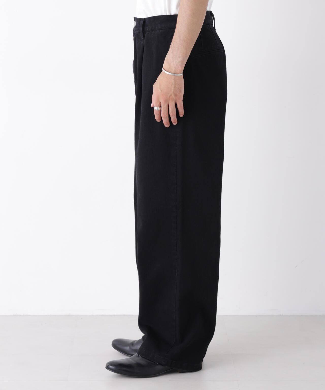 「OtoNANO」大人のワイドデニムパンツ 6686227212
