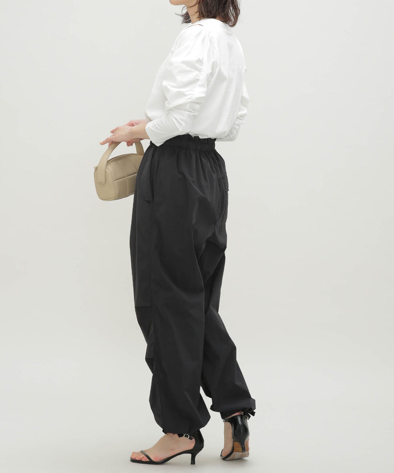 LB.03/ギャザースリーブカットアウトトップス 6693123302