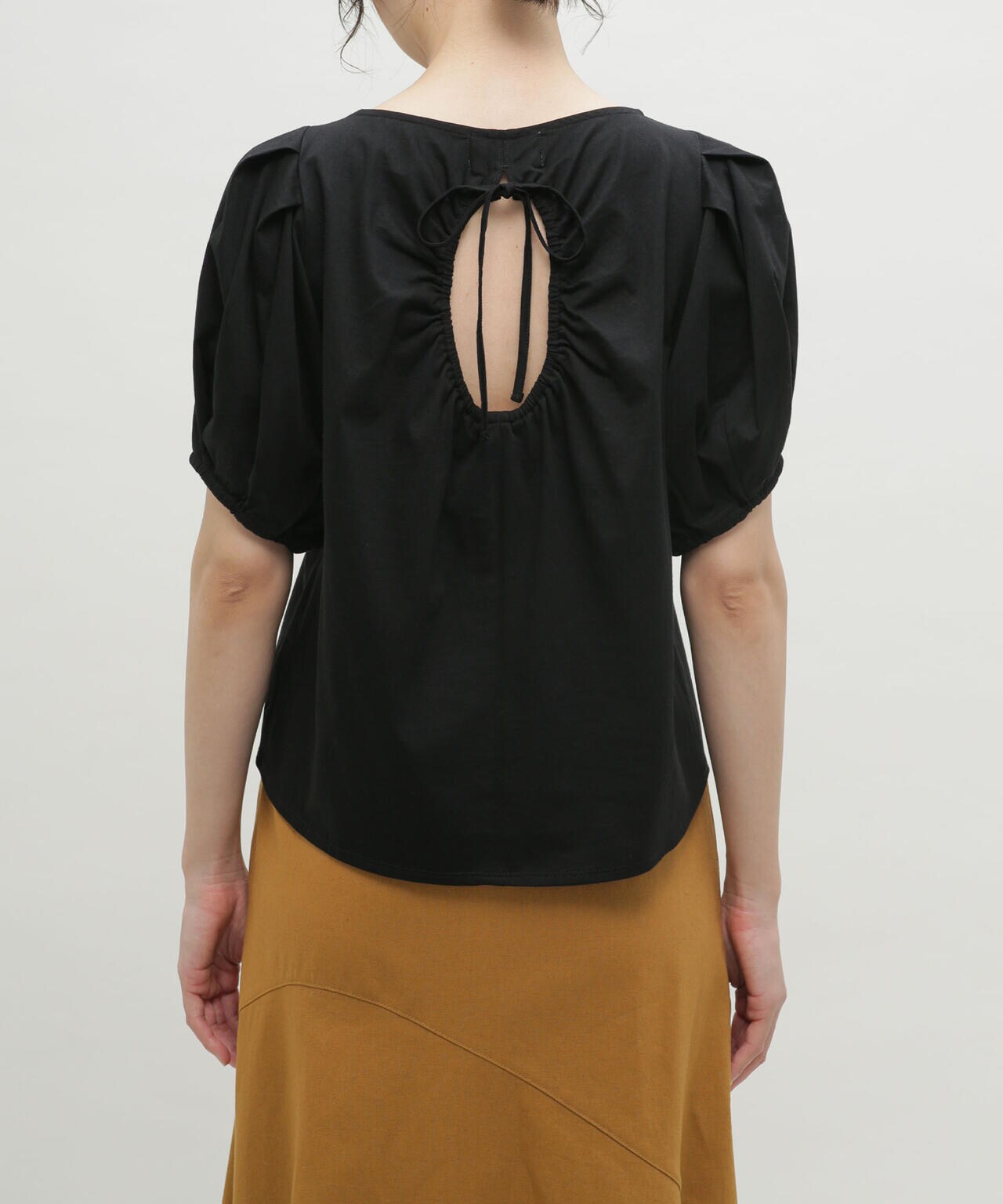 LB.03/バックデザインカットブラウス 6693124318