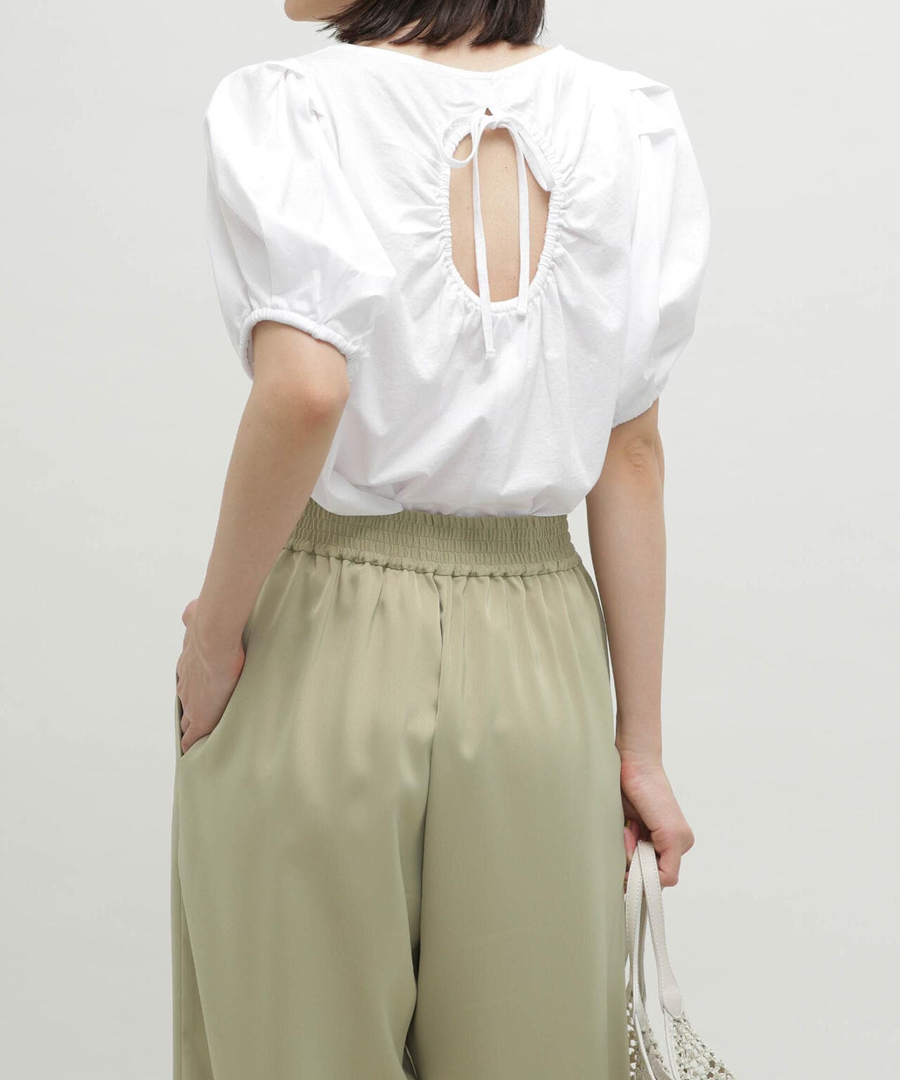 LB.03/バックデザインカットブラウス 6693124318