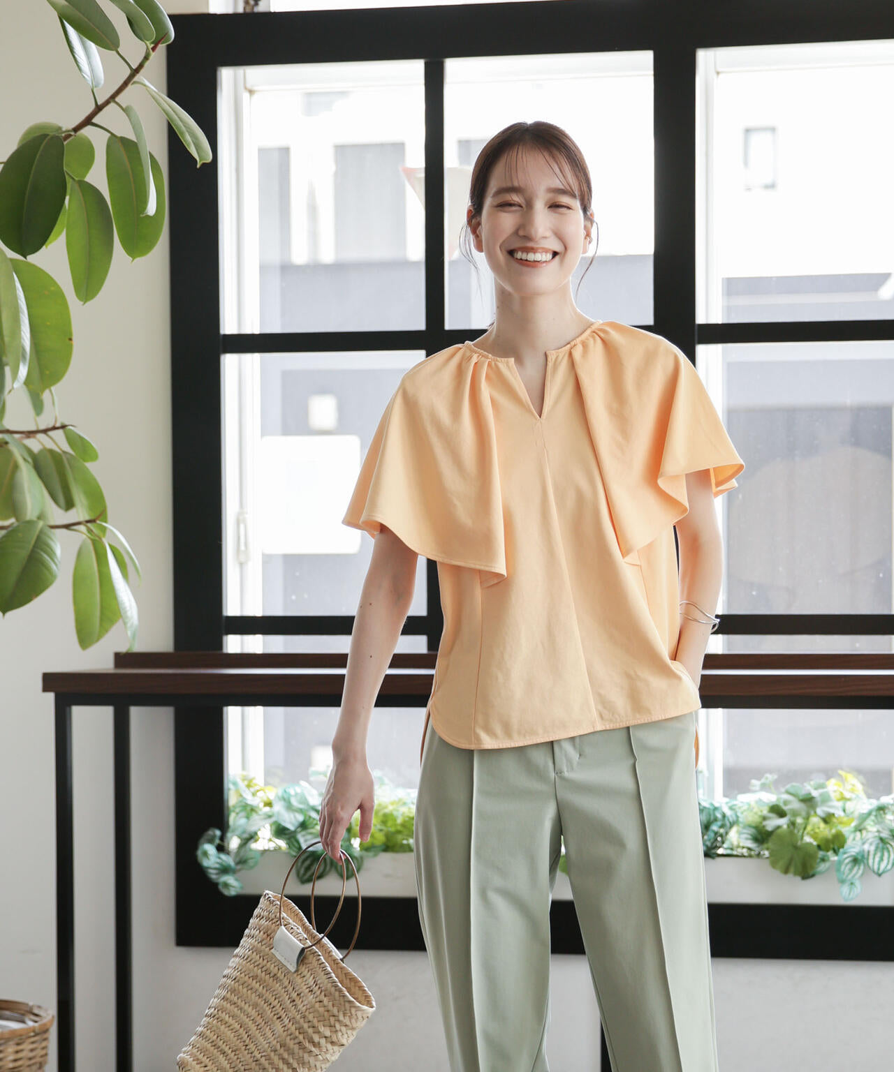 LB.03/Repurフレアスリーブカットトップス 6693124322