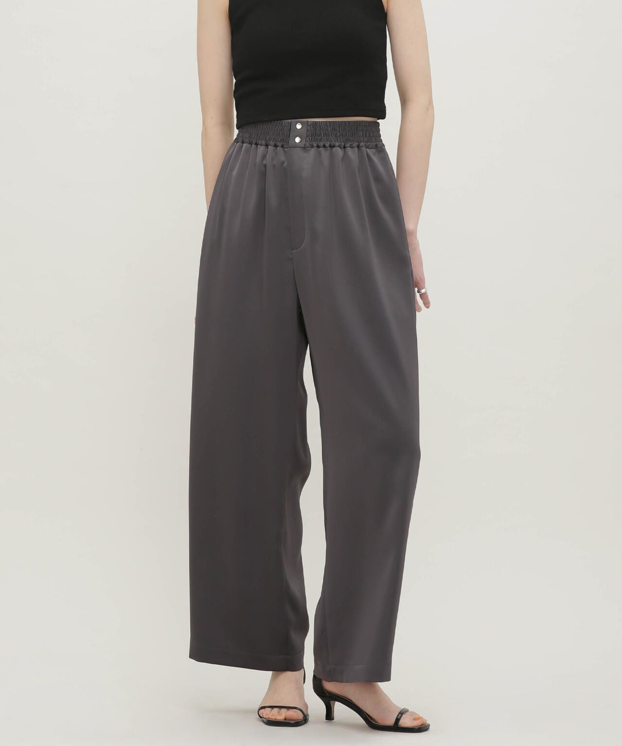 LB.03/クレープサテンイージーパンツ 6693127314