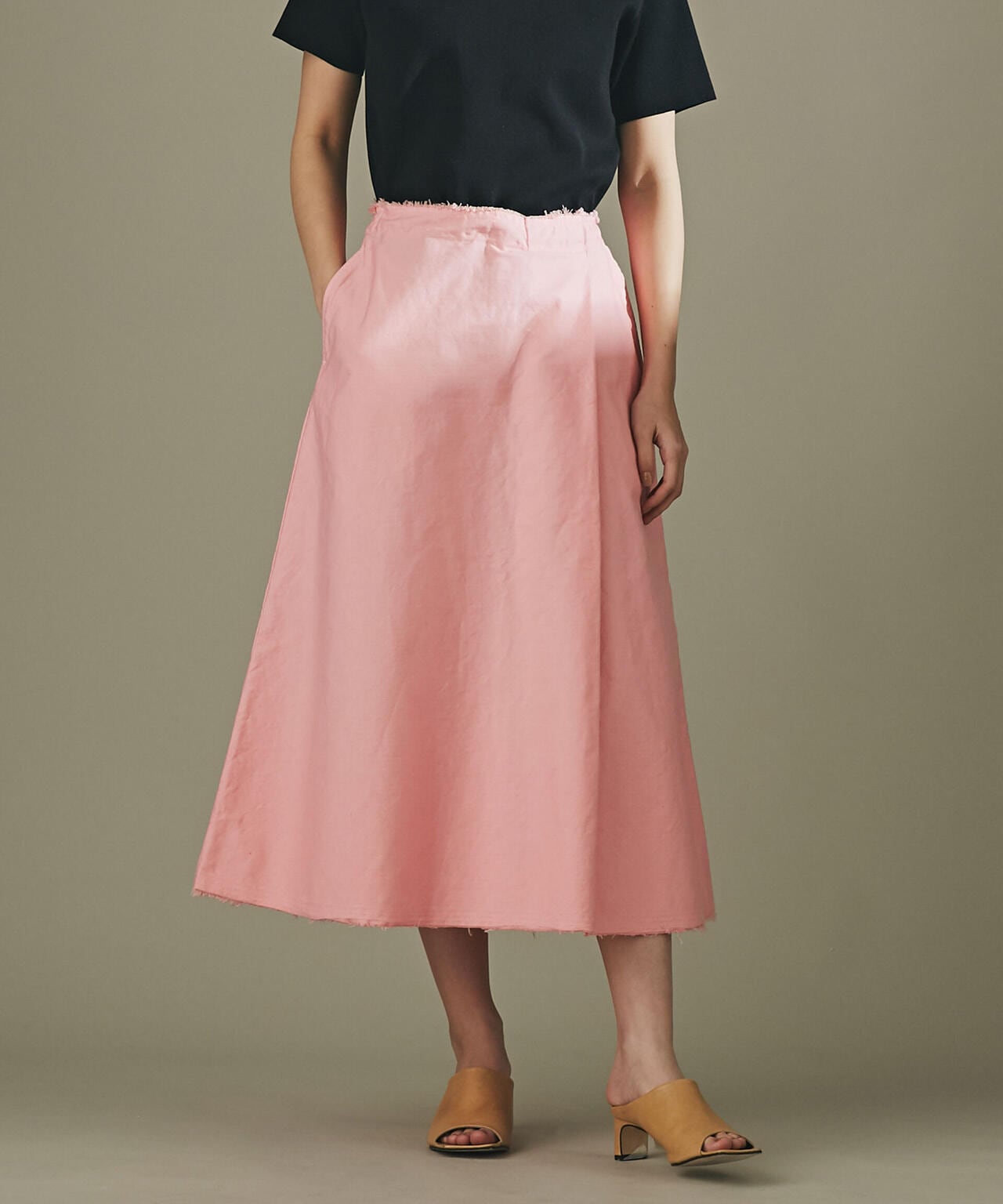 0570e1c8-cf9a-5c85-a1dc-13583d7b8c95_Image