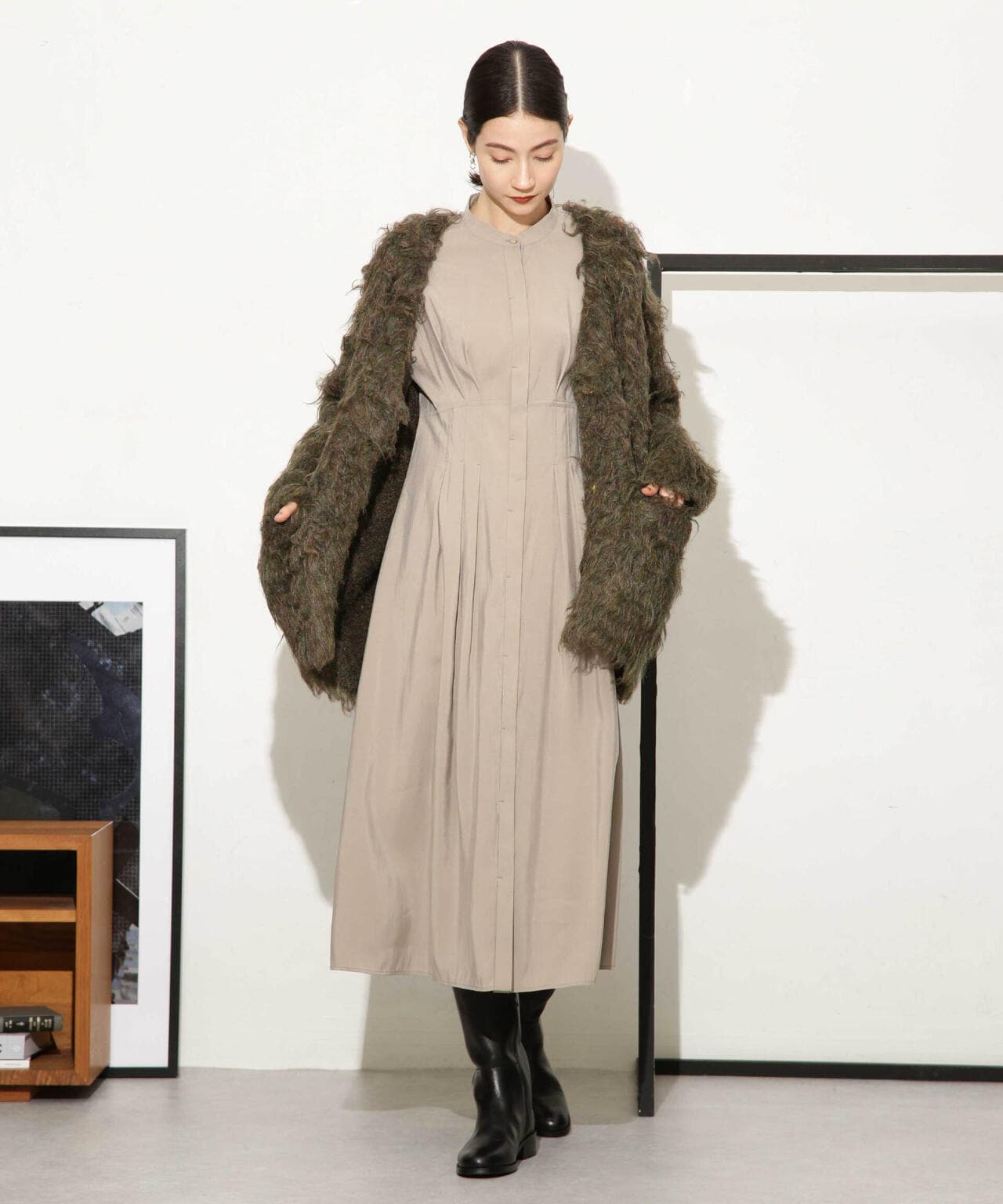 モダールピーチウエストシェイプタックワンピース 6693219326