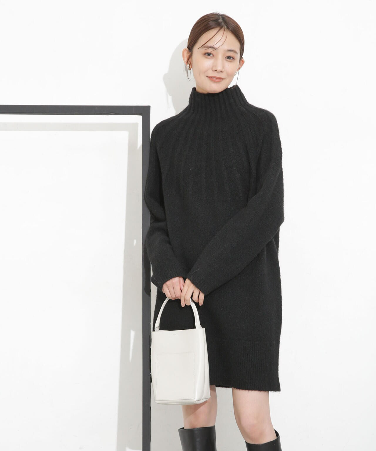 求心編みタートルニットワンピース 6693219331