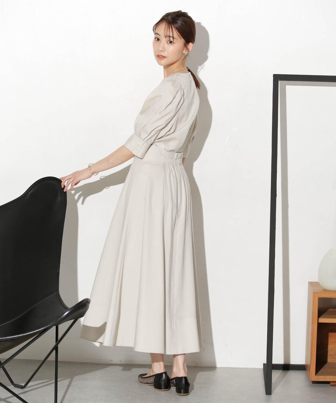 リネンブレンドギャザースリーブブラウス(セットアップ可) 6693221303