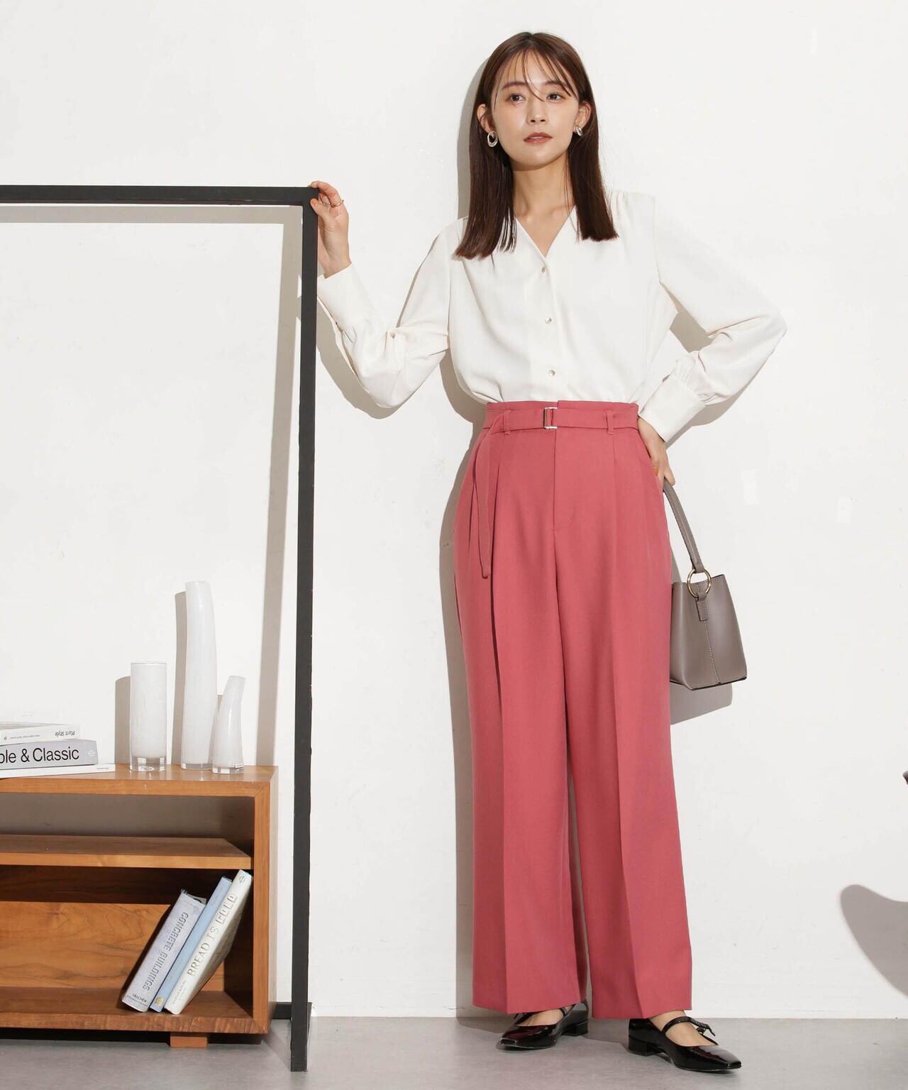 ベルト付きセミワイドツイルパンツ 6693227305