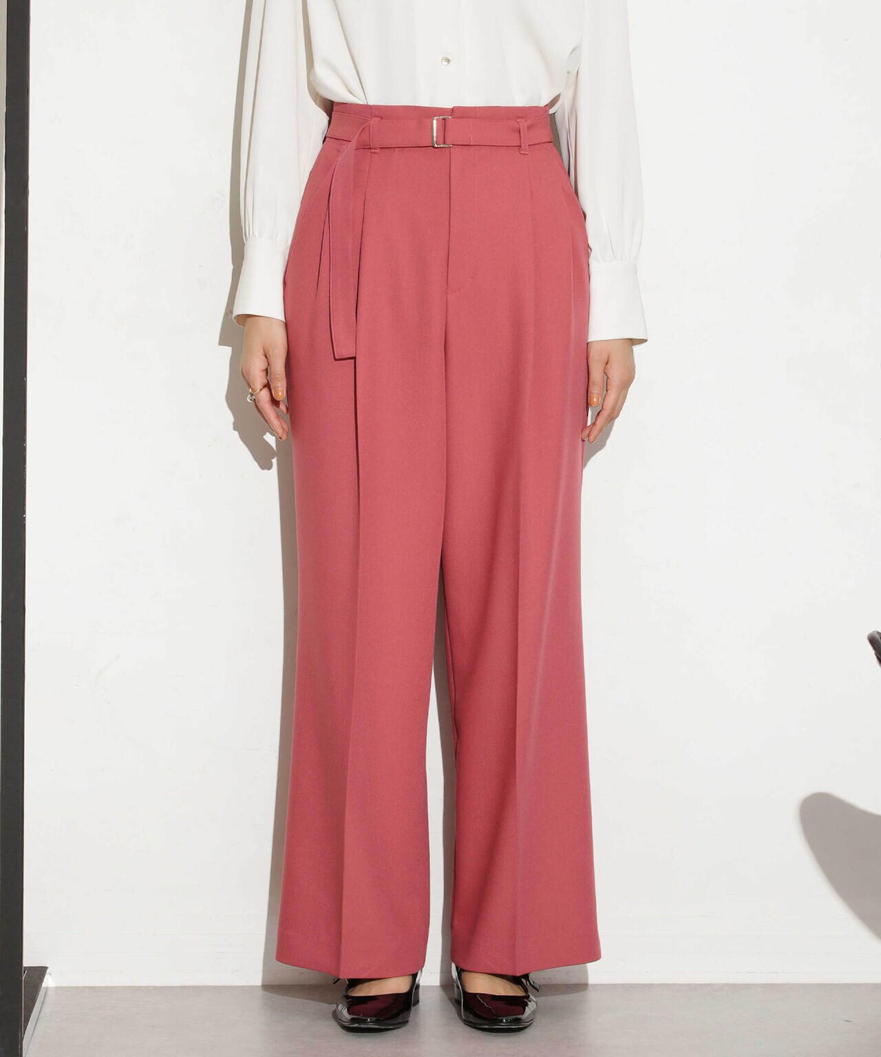 ベルト付きセミワイドツイルパンツ 6693227305