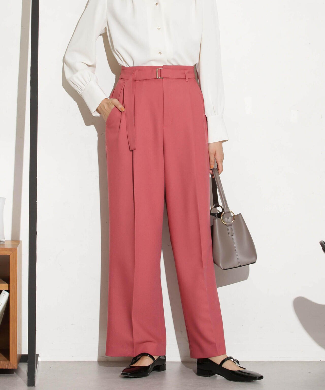 ベルト付きセミワイドツイルパンツ 6693227305