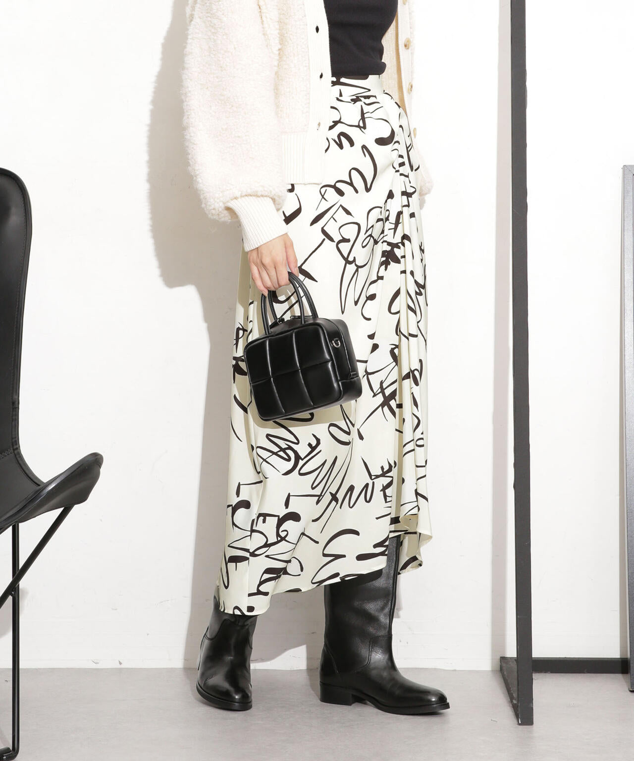 シャーリングイレヘムプリントスカート