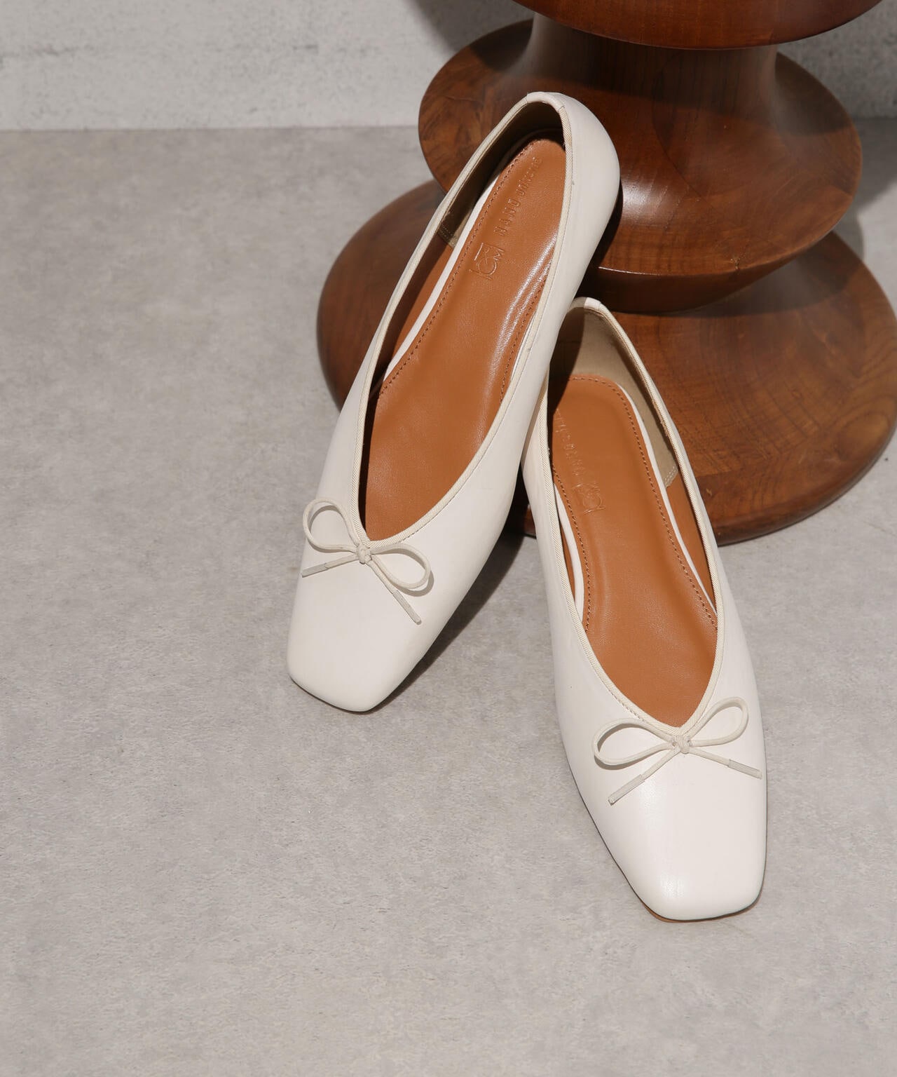 スクエアトゥバレーシューズ 6693233300