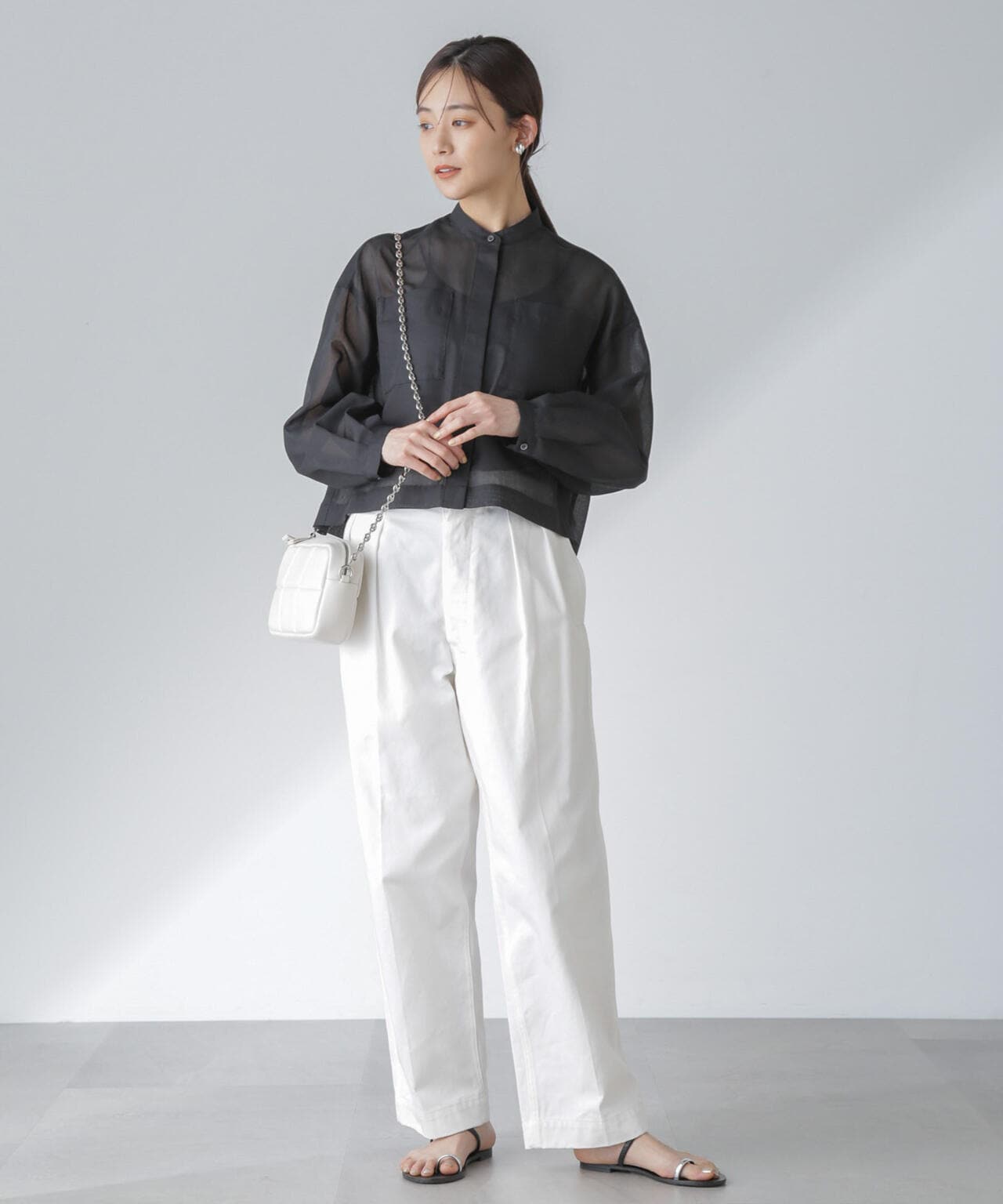 新品タグ付き　1% ボリュームシアースリーブプルオーバー　ブラック Scye サイ リネンキャンブリック タックハーフスリーブブラウス “60