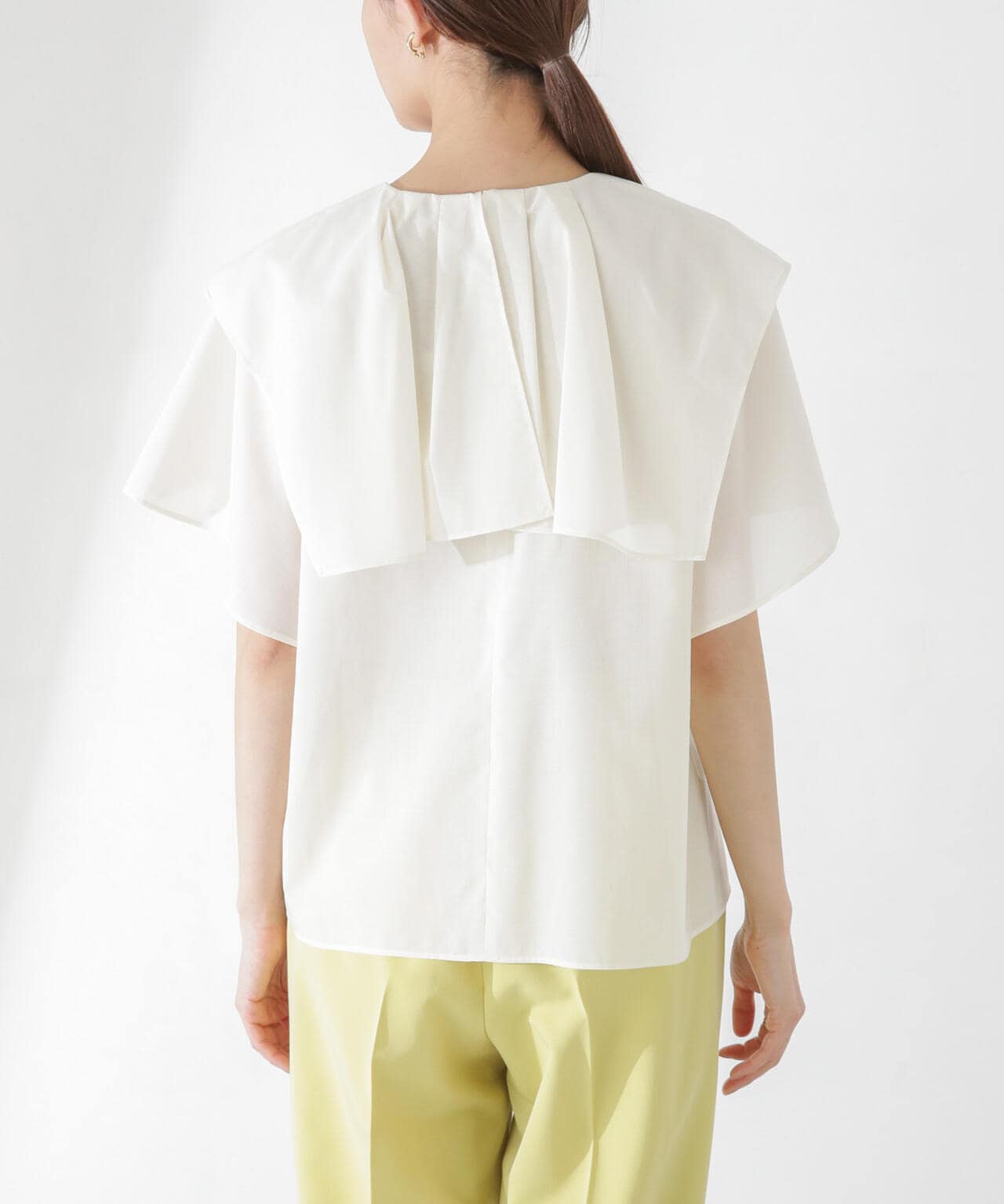 レオファインチャーム付きブラウス 6694121308