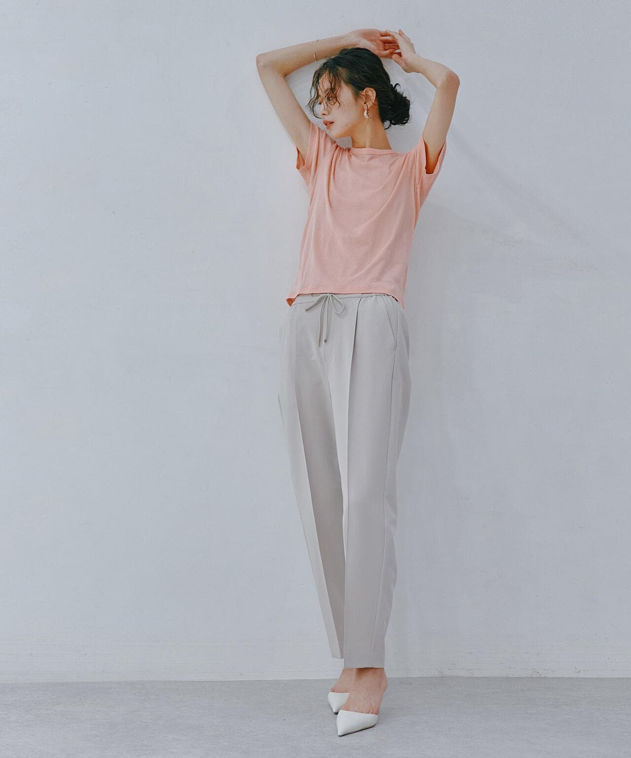 ピンタックイージーテーパードパンツ 6694127310