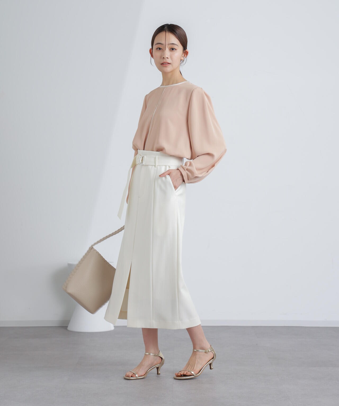 共ベルト 付き ストレート スカート