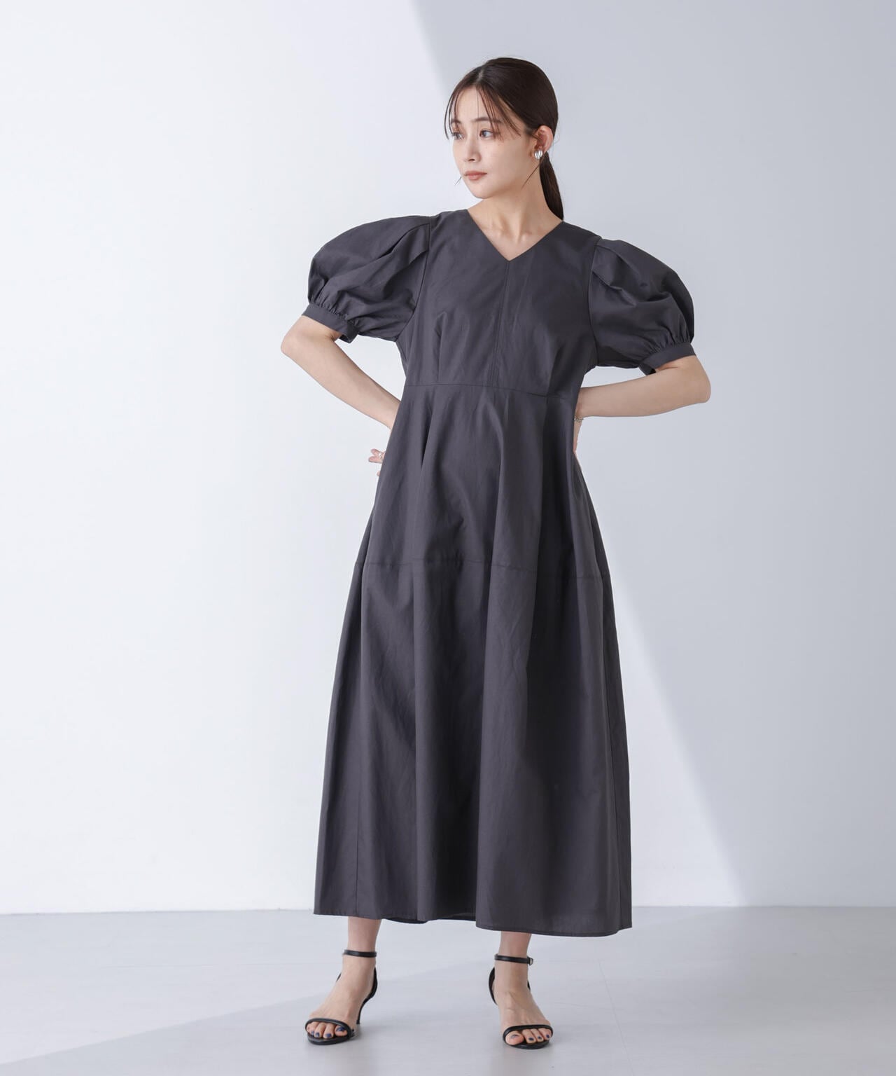 リネンブレンドコクーン切り替えワンピース 6694219311