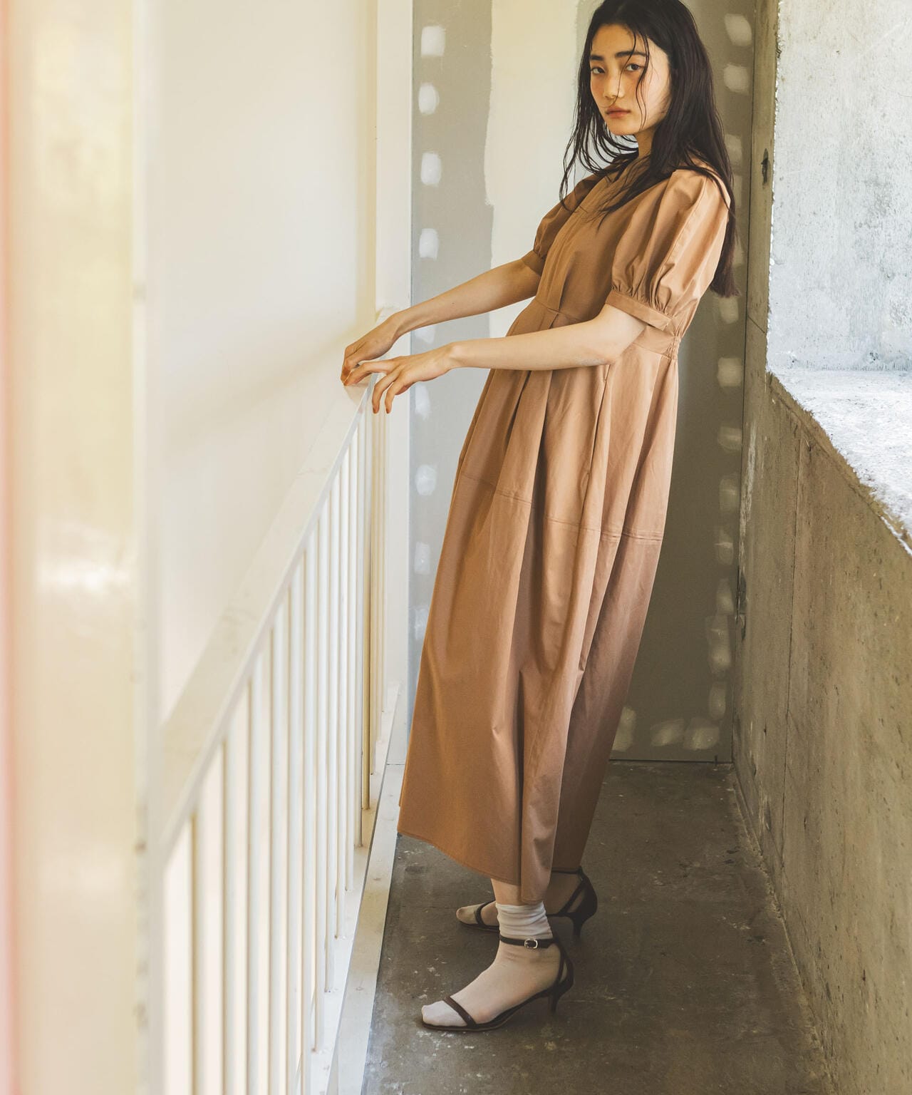 リネンブレンドコクーン切り替えワンピース 6694219311